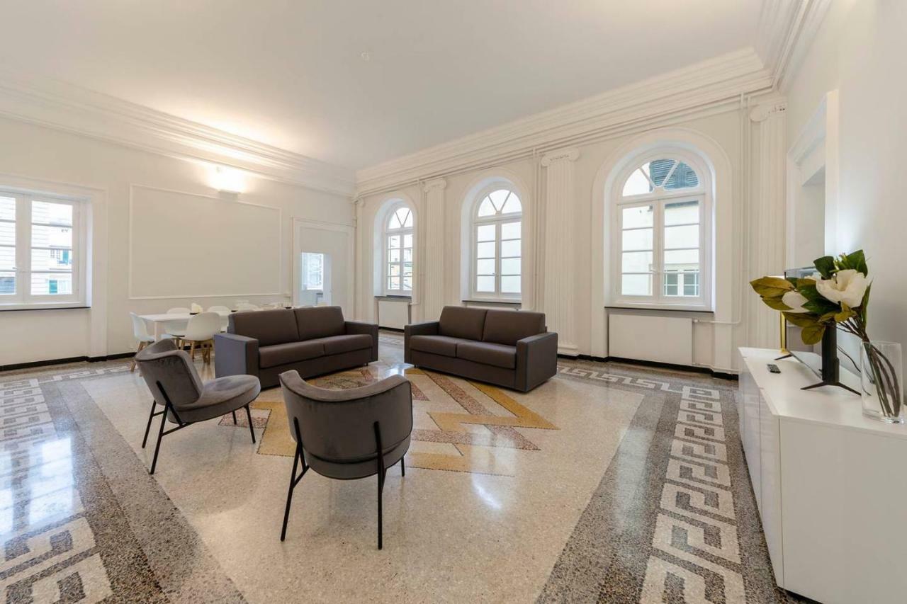 Joivy Elegant Flat For 7, In The Heart Of Genoa Apartman Kültér fotó