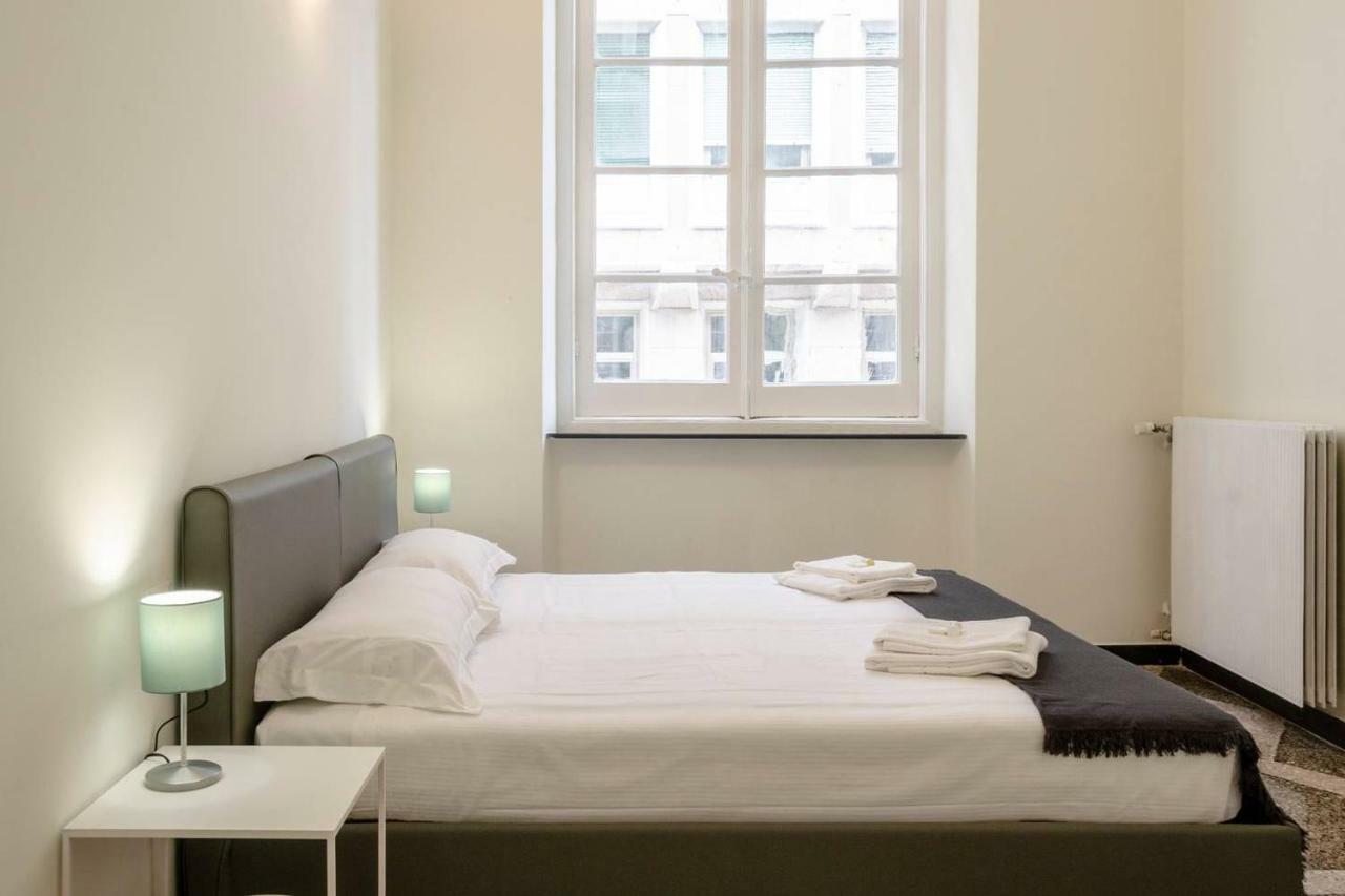 Joivy Elegant Flat For 7, In The Heart Of Genoa Apartman Kültér fotó