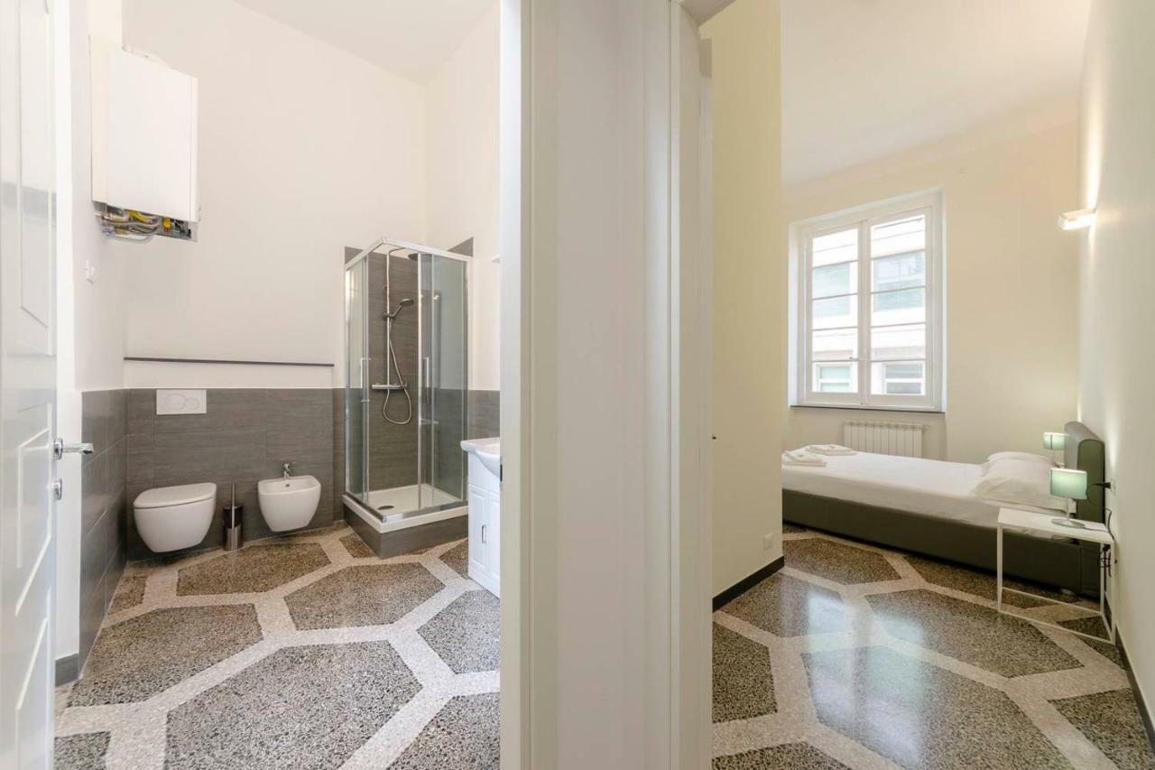 Joivy Elegant Flat For 7, In The Heart Of Genoa Apartman Kültér fotó